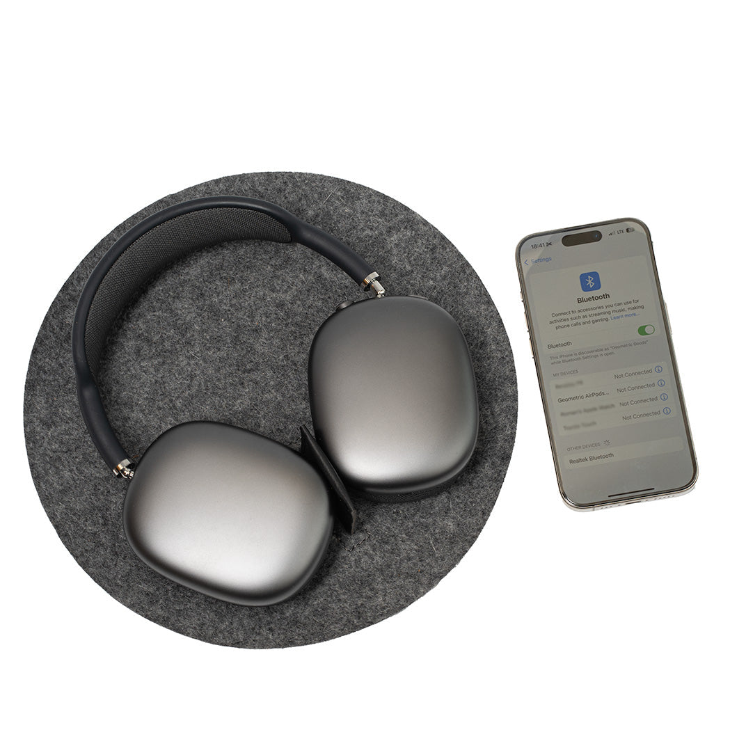 Filcowa podstawka z wełny merynosów do AirPods Max